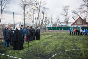 Открытие спортплощадки в епрхиальной центрев Зубчаниновке