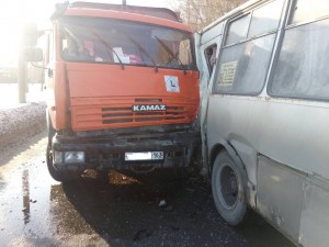 Фото аварии 13 января 2018 г в Зубчаниновке.